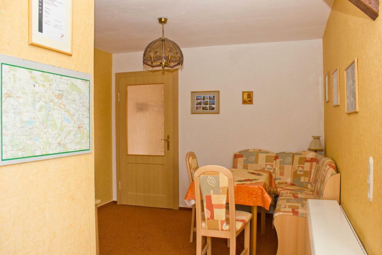 Zum Dorfschullehrer Apartment Luebbenau Luaran gambar